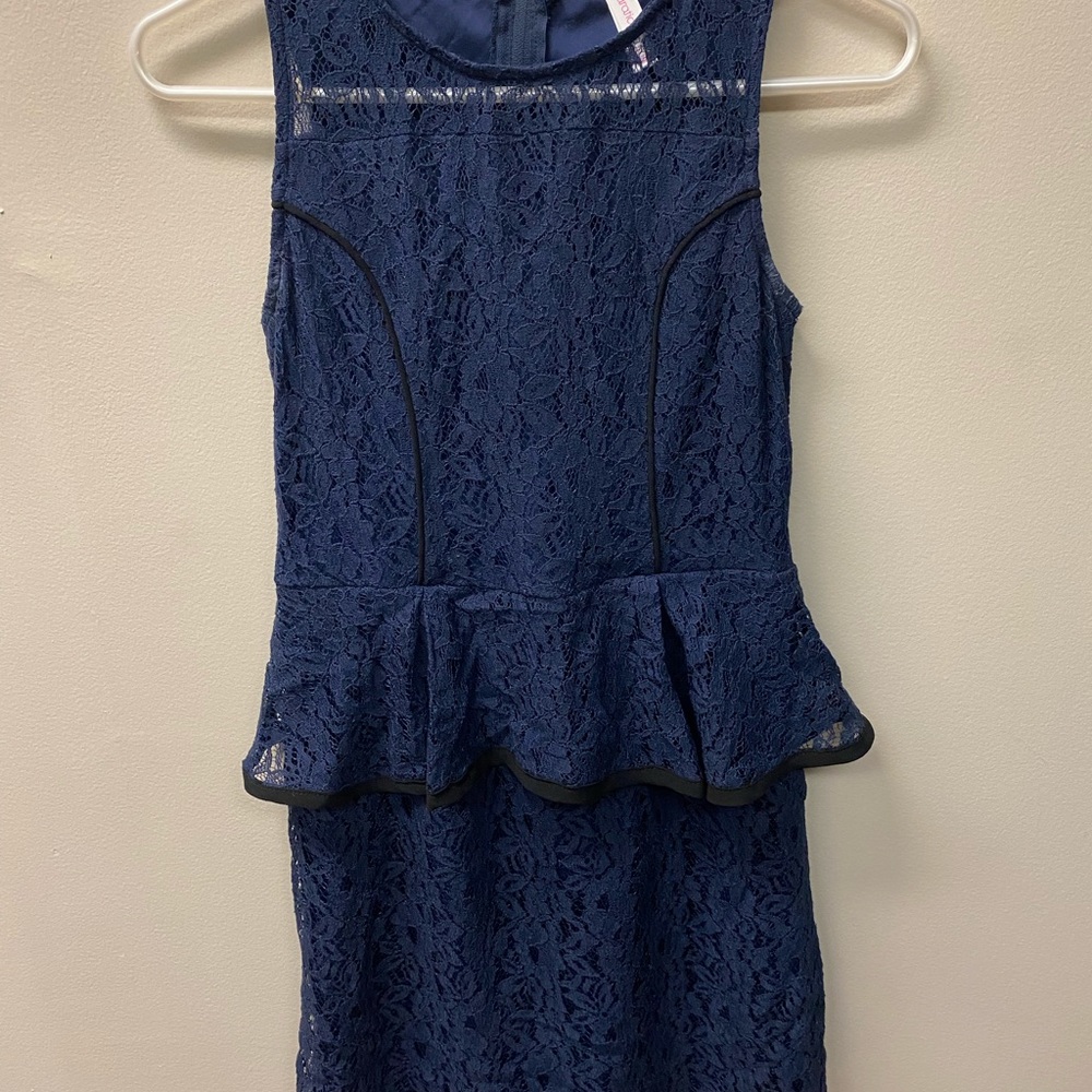 Lace dress